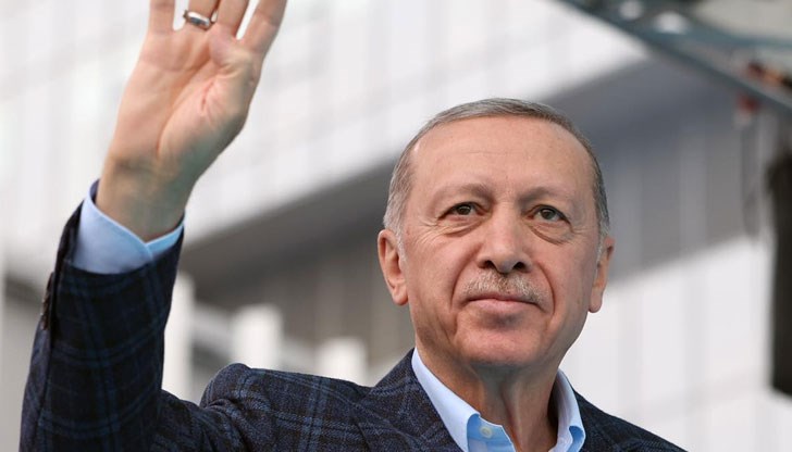 След две десетилетия на власт Реджеп Ердоган е изправен пред сериозно предизвикателство