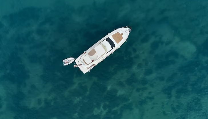 Радиовръзката с плавателния съд е била загубена на 19 април