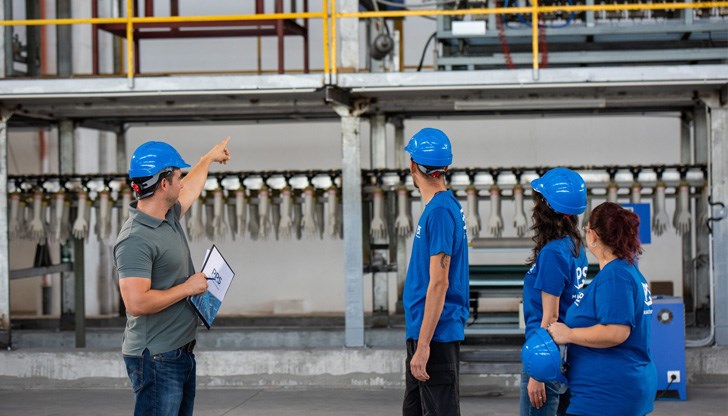 PPS Manufacturing бе  първата и единствена фабрика за производство на нитрилни ръкавици в Европа