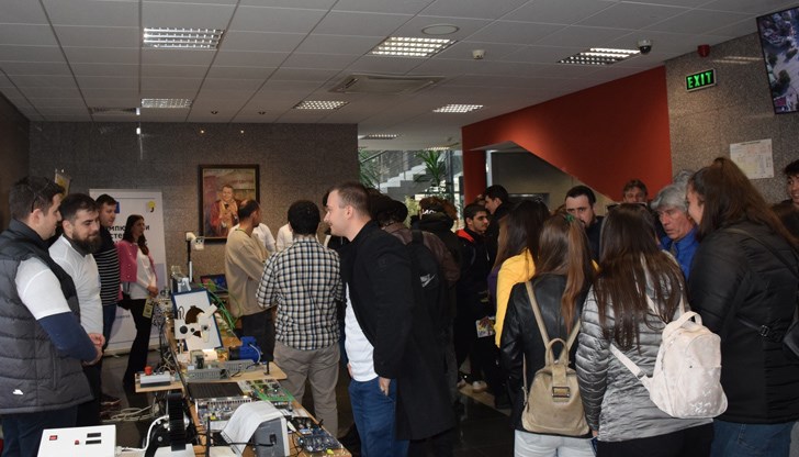 Кариерната борса ще се проведе на 4 април от 10:00 часа във 2 корпус на Русенския университет Кариерната борса ще се проведе на 4 април от 10:00 часа във 2 корпус на Русенския университет