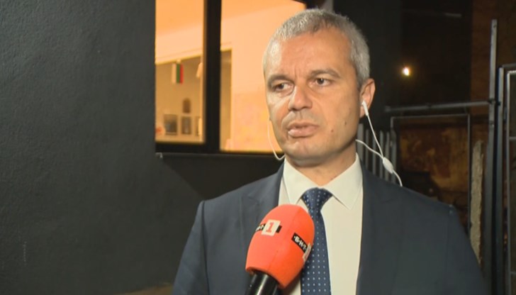 Коалиция между ГЕРБ-СДС и ПП-ДБ би довела до бърз разпад на парламента