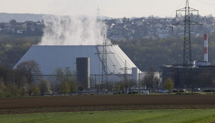 Некарвестхайм, една от последните три атомни електроцентрали в Германия, трябва да бъде затворена на 15 април