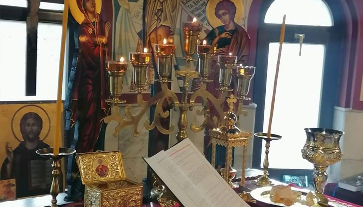 Светата обител получи за Цветница дар от Бачковския манастир - мощите на своя мъченик покровител