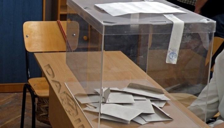 Секциите у нас отвориха в 7:00 часа Секциите у нас отвориха в 7:00 часа