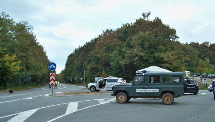 Чуждите граждани са установени в района между Гурково и село Пчелиново Чуждите граждани са установени в района между Гурково и село Пчелиново