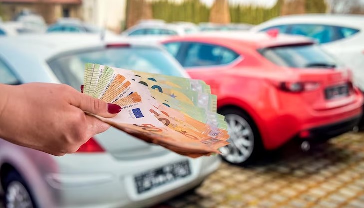 Също така ще караме автомобилите си с вътрешно горене до когато поискаме, заяви Костанца Рангелова Също така ще караме автомобилите си с вътрешно горене до когато поискаме, заяви Костанца Рангелова