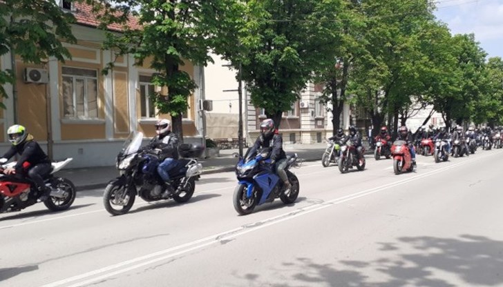 Мотосезонът в Русе беше открит традиционно с шествие по улиците на града
