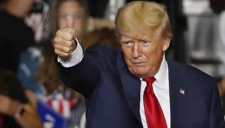 Доналд Тръмп ще бъде изправен пред повече от 30 обвинения, свързани с бизнес измами