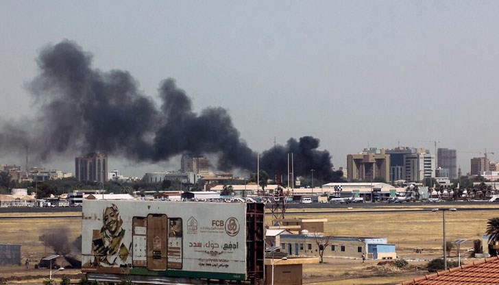 САЩ, Великобритания, Франция и Китай ще започнат евакуация от столицата Хартум "през следващите часове" с военни транспортни самолети