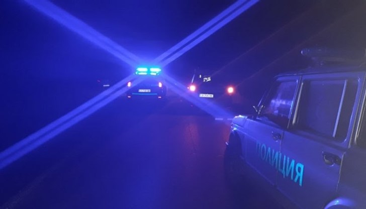 Катастрофа до бензиностанция Шел в посока "Метро" блокира движението Катастрофа до бензиностанция Шел в посока "Метро" блокира движението