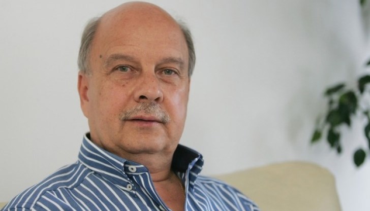 Не може да слагаме хора да се учат на политика в момента, когато сме на прага на Трета световна война, заяви Марков Не може да слагаме хора да се учат на политика в момента, когато сме на прага на Трета световна война, заяви Марков