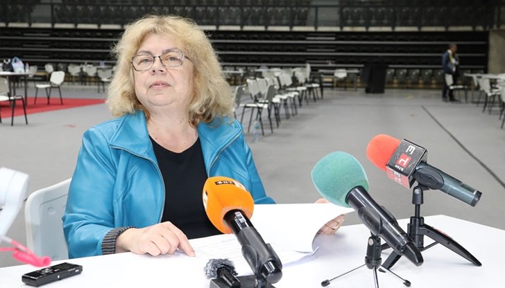 Председателят на Районната избирателна комисия Милена Хинкова заяви, че не е имало сериозни нарушения в изборния ден