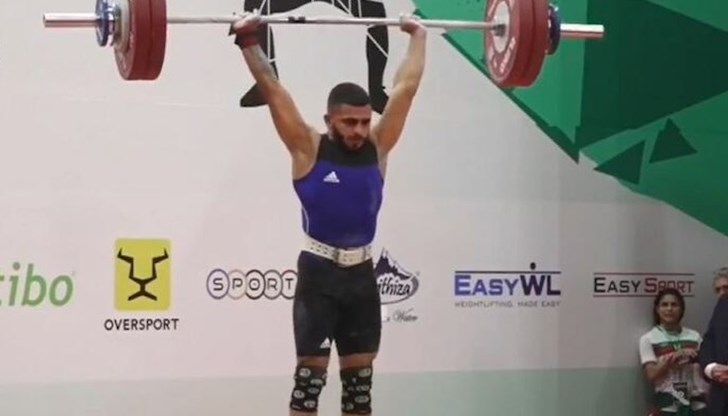 21-годишният състезател на ТСК-Русе завоюва европейската титла в Ереван в категория до 55 кг