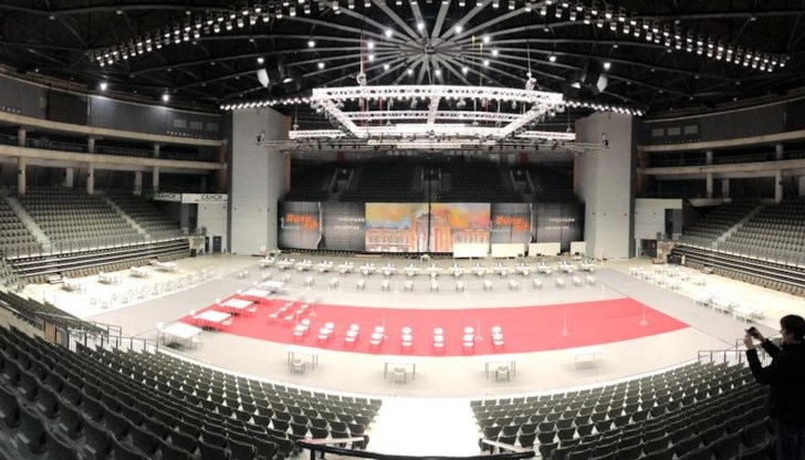 Осигурени са специализирани автомобили на спешна помощ и на пожарната Осигурени са специализирани автомобили на спешна помощ и на пожарната