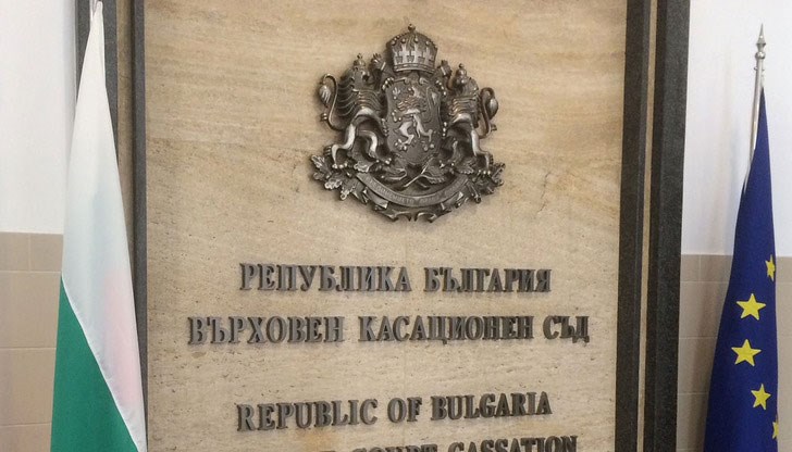 Георги Богданов и Димитър Стойчев бяха обвинени за кражба на бензин от „Лукойл Нефтохим – Бургас“ след операцията „Шейховете“ Георги Богданов и Димитър Стойчев бяха обвинени за кражба на бензин от „Лукойл Нефтохим – Бургас“ след операцията „Шейховете“
