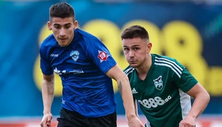 Играчът на "Черно море" Велислав Василев ще съди охранители в дискотека Играчът на "Черно море" Велислав Василев ще съди охранители в дискотека