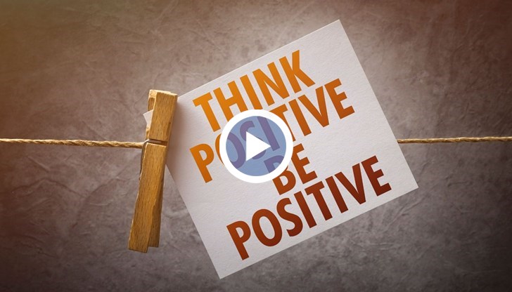 В социалните медии има натиск, при който се показва само положителната страна на света