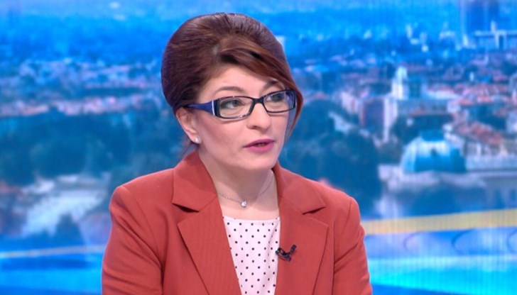 Според нея ПП-ДБ са в изолация