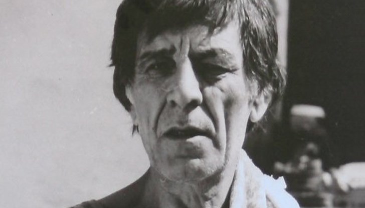 Слабаков е актьорът с най-много главни роли в историята на българското кино