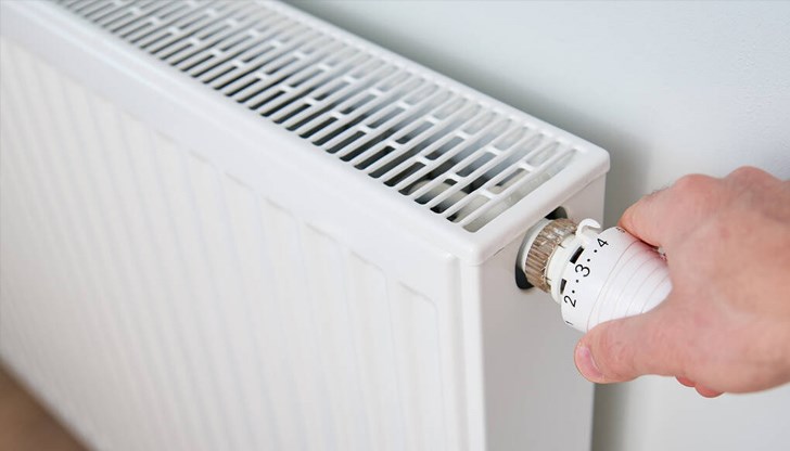 Във връзка с трайното затопляне от 25 април от Топлофикация започват поетапното спиране на парното Във връзка с трайното затопляне от 25 април от Топлофикация започват поетапното спиране на парното