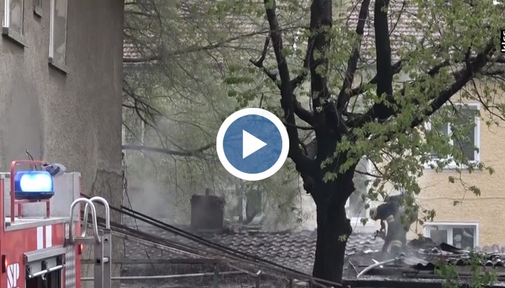 Пожарът е пламнал тази вечер в квартал "Родина"