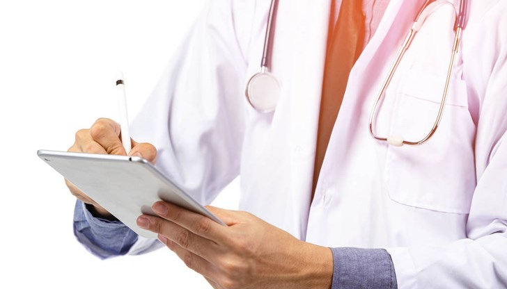 25-годишният мъж е проверен при полицейска операция, когато е шофирал към болницата 25-годишният мъж е проверен при полицейска операция, когато е шофирал към болницата