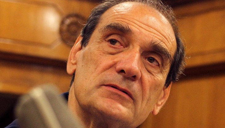 Русенският маестро има опит в политиката Русенският маестро има опит в политиката