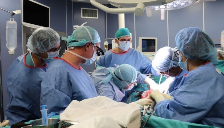 В рамките на две седмици това е втората чернодробна трансплантация, направена във ВМА