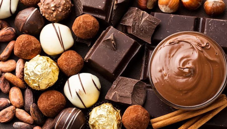 Давайте предпочитание на видове шоколад с ядки, семена и сушени плодове вместо крем, сиропи и карамел!
