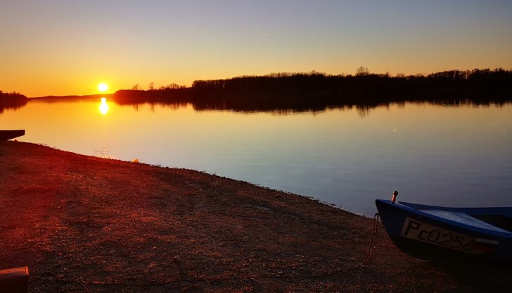 В четвъртък в Русе ще бъде предимно облачно, а максималната температура ще достигне 16° В четвъртък в Русе ще бъде предимно облачно, а максималната температура ще достигне 16°