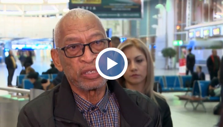 Те пристигнаха на родна земя с полет от Кипър