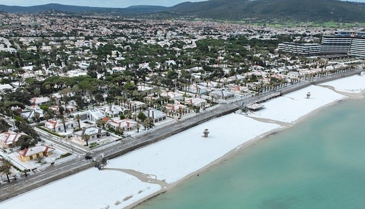 Падналият град бе с размера на орех