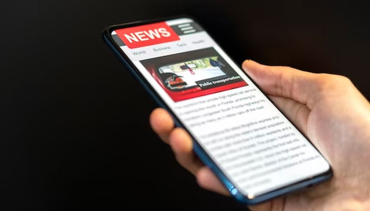 Скъпо струващата политическа криза е без прецедент от края на комунизма през 1990 г., пише френският вестник "Монд" Скъпо струващата политическа криза е без прецедент от края на комунизма през 1990 г., пише френският вестник "Монд"