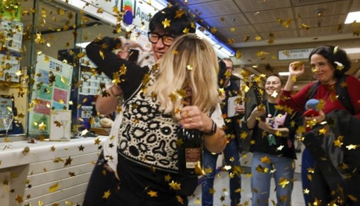 Късметлиите не може ли да повярват, че всичко това се случва наистина