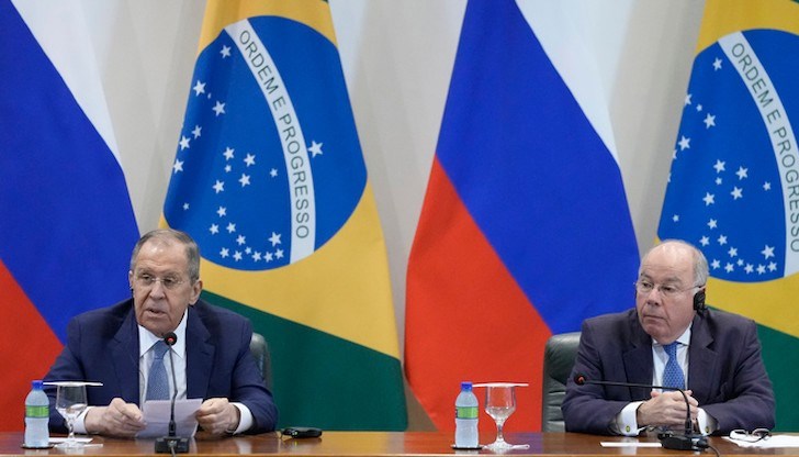 Лавров благодари на бразилския си колега Мауро Виейра за "разбирането от какво е произтекла ситуацията в Украйна"