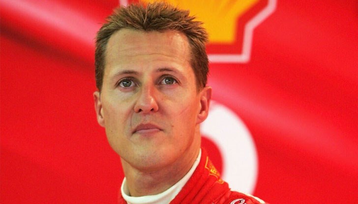 Според AI приложението легендата на Формула 1 може да се изправя на крака с помощта на близките си, както и да осъзнава какво се случва около него Според AI приложението легендата на Формула 1 може да се изправя на крака с помощта на близките си, както и да осъзнава какво се случва около него