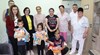 Служители на Областна администрация - Русе зарадваха децата в беленската болница