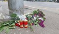 Свещи и цветя в памет на двете жертви от катастрофата в столицата