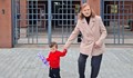 Десислава Иванчева прехвърля на майка си родителските права върху сина ѝ