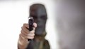 Тийнейджъри стрелят по малки деца в София