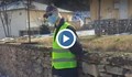 Полицай-манекен регулира скоростта в родопско село