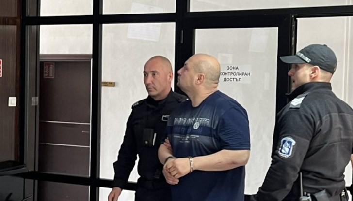 Атанас Коцев заяви пред съда, че е натопен и поиска съдебния състав да го освободи, за да го докаже