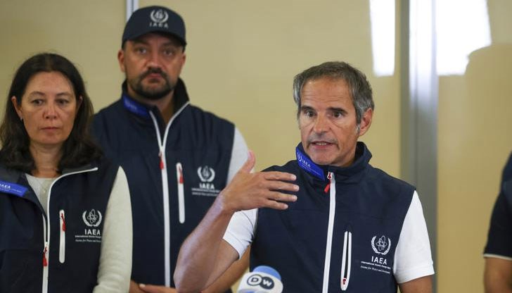 Рафаел Гроси алармира, че ситуацията в ядрената централа става все по-непредсказуема и потенциално опасна Рафаел Гроси алармира, че ситуацията в ядрената централа става все по-непредсказуема и потенциално опасна