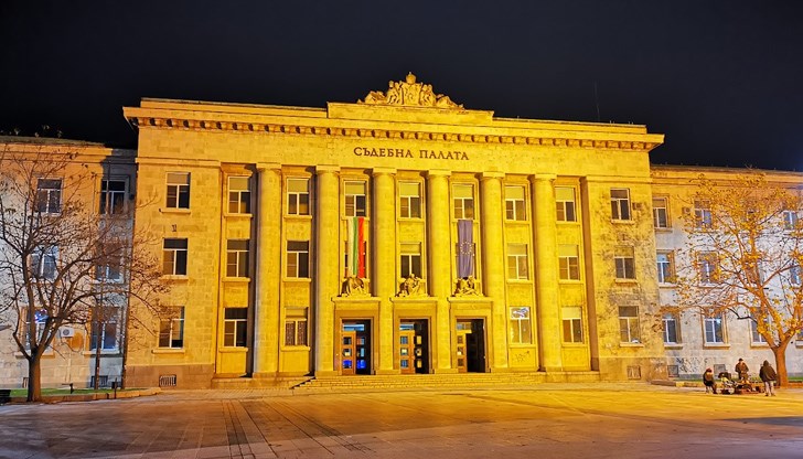 Съдийската колегия на ВСС поощри и освободи поради пенсиониране Юлиян Стаменов от длъжността „съдия“ в Окръжен съд – Русе Съдийската колегия на ВСС поощри и освободи поради пенсиониране Юлиян Стаменов от длъжността „съдия“ в Окръжен съд – Русе