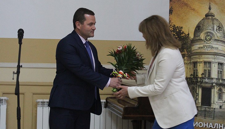 Екипът на Регионална библиотека „Любен Каравелов“ отбеляза своя професионален празник