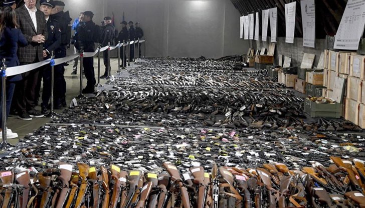 В град Смедерево бе организираха изложба на оръжия и боеприпаси