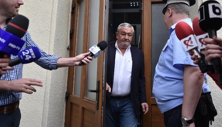 Себастиан Владеску е осъден заради вземане на подкуп