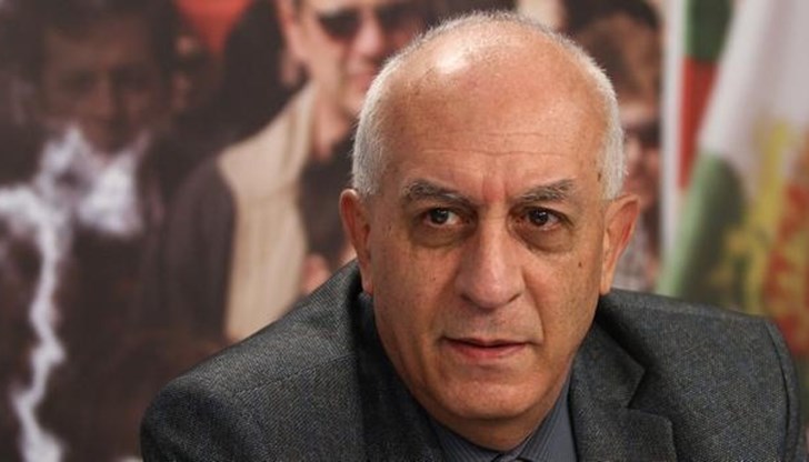 Ежегодно България намалява с 55 хиляди души. Какво трябва да се случи, за да разберем, че под риск е съществуването на държавата