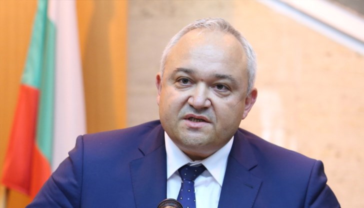 Имаме много насоки, разследването тече, каза вътрешният министър
