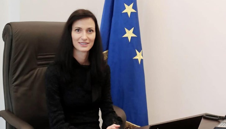 Оставката на Мария Габриел е приета от председателя на Европейската комисия
